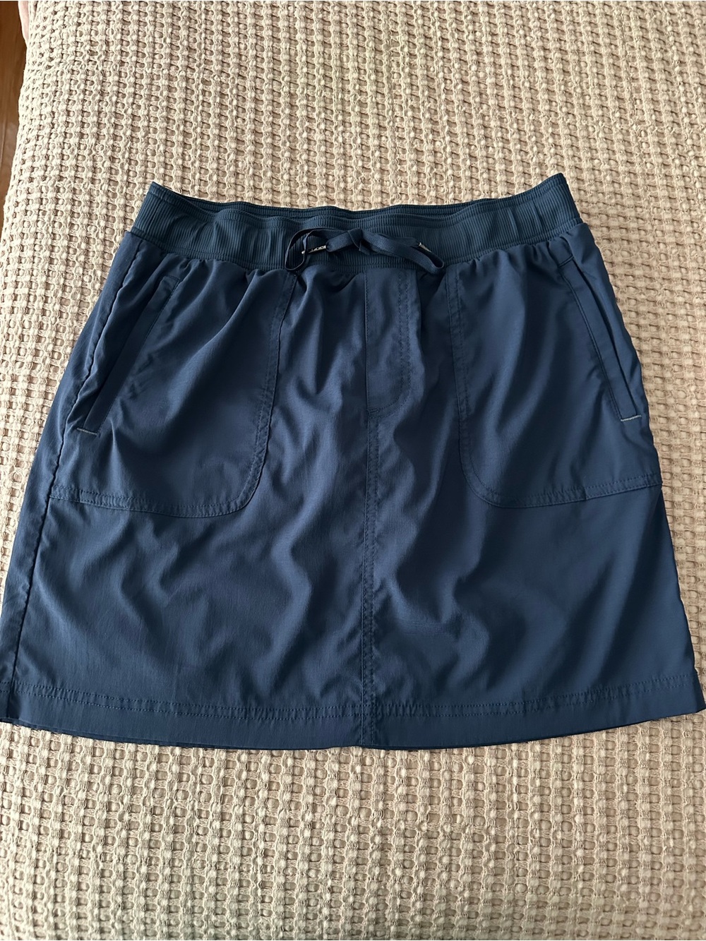 L.L. Bean Navy Drawstring Active skort